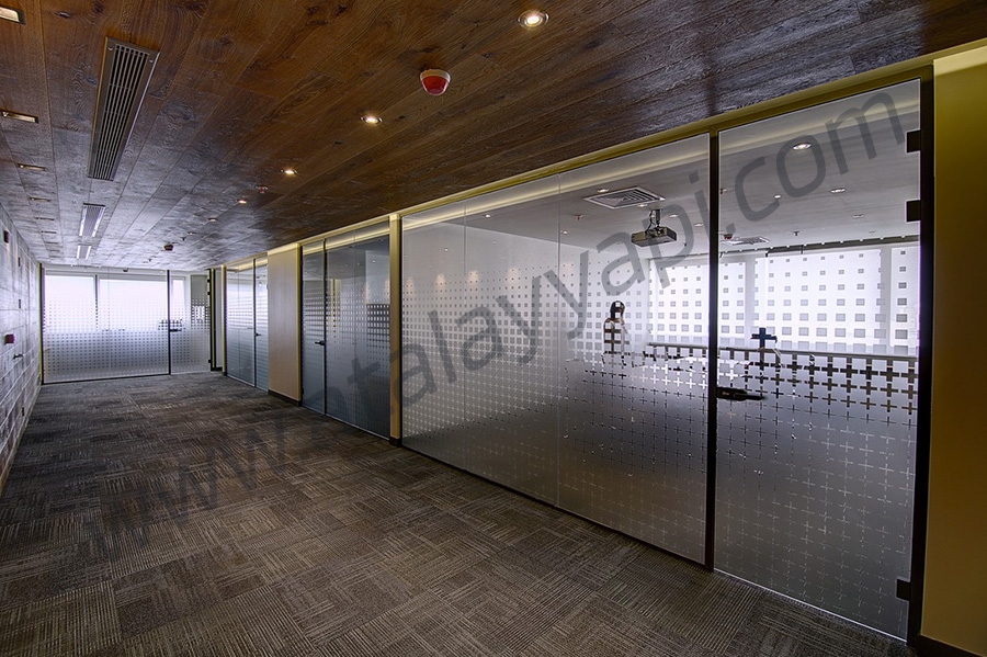 Gün Avukatlık Tek Camlı Ofis Bölme Üretimi