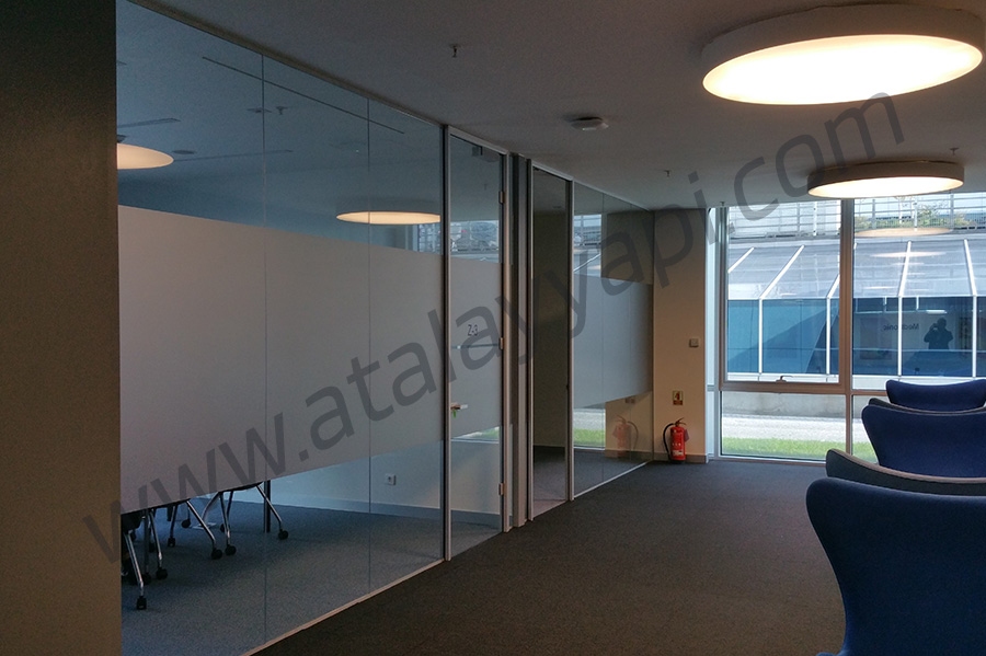 Medtronic Conviden Tek Camlı Ofis Bölme Üretimi