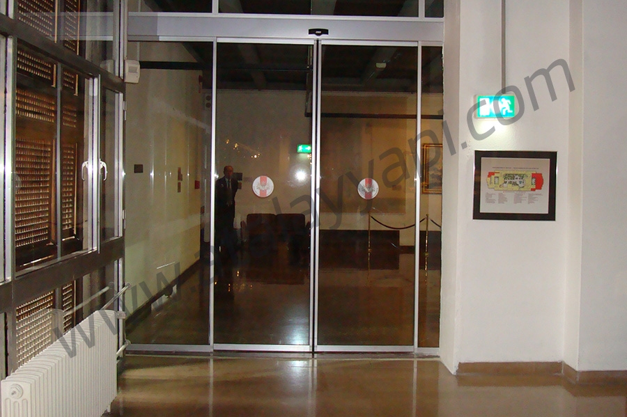 Harbiye Askeri Müze Fotoselli Otomatik Döner Kapı