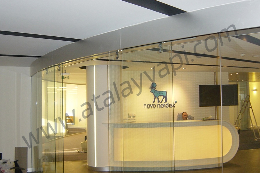 Novar Nordisk Dairesel Kayar Kapılar Üretimi