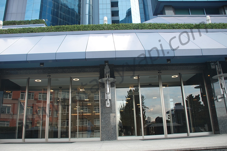 Turkuaz Medya Atv Televizyon Fotoselli Otomatik Döner Kapı