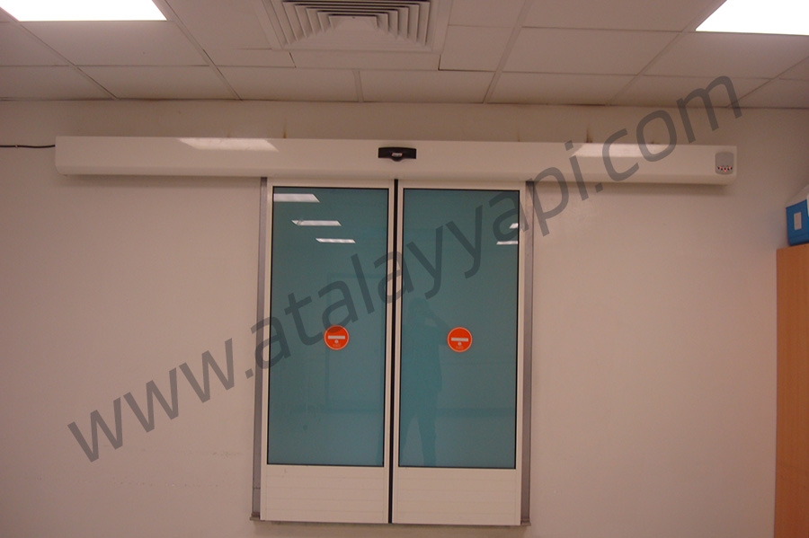 Şişli Etfal Hastanesi Fotoselli Otomatik Döner Kapı