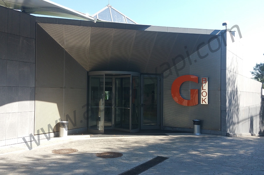 Borsa İstanbul Fotoselli Otomatik Döner Kapı