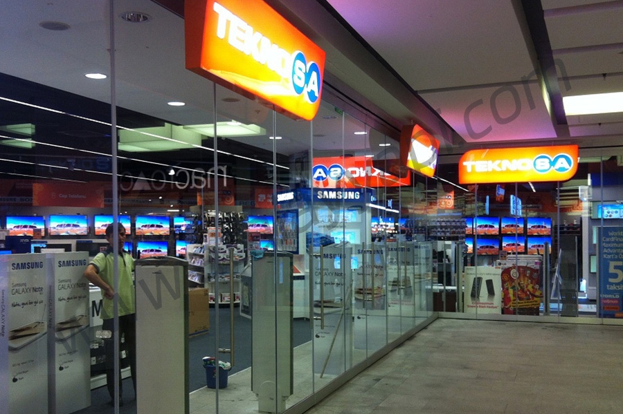 Teknosa Cam Cama Kayar Toplanır Üretimi