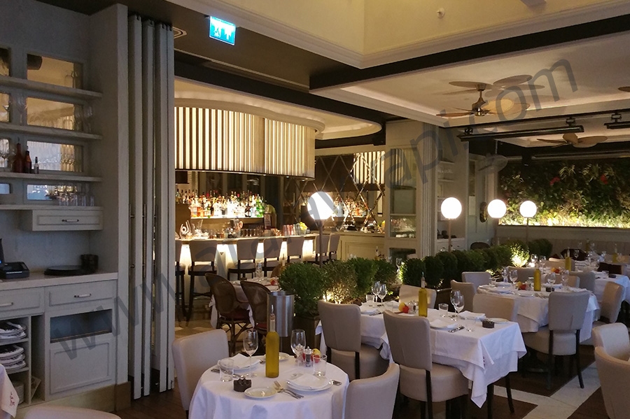 La Petite Masion Hareketli Akustik Bölme Üretimi